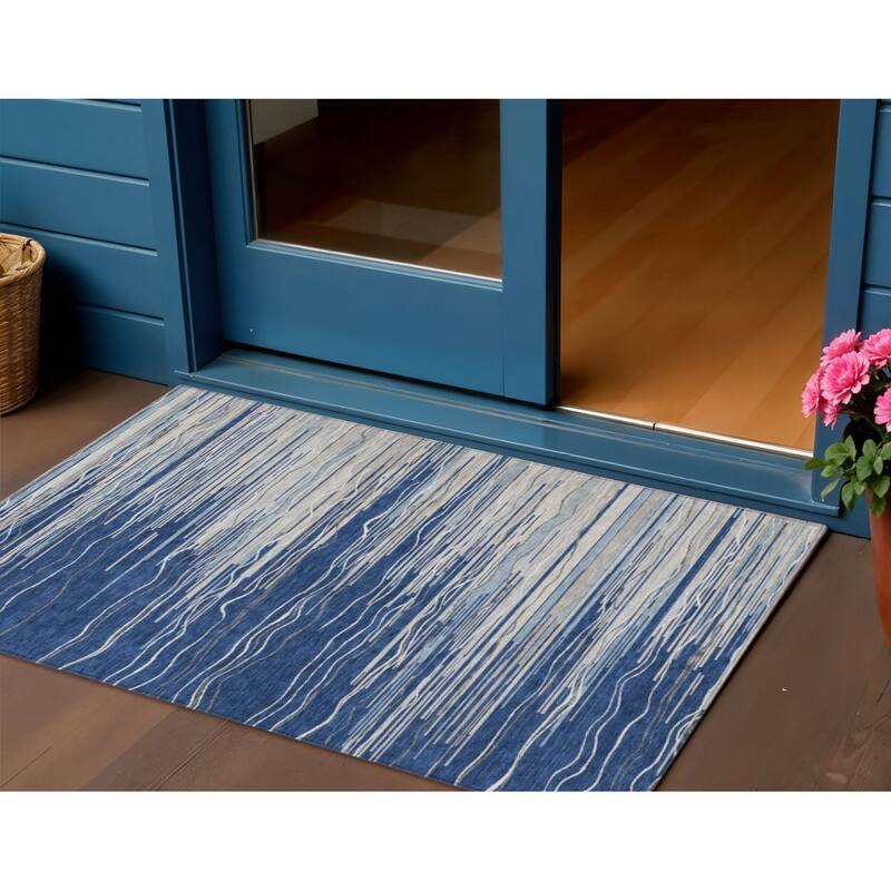 HomeRoots Striped Transitional Rectangle Outdoor Rug - 3' x 5'