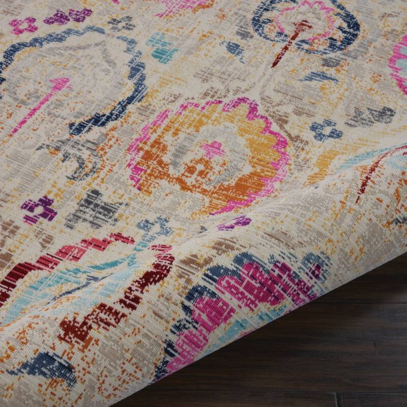 HomeRootsFloral Transitional Round Area Rug - 72' X '72' X '0.5