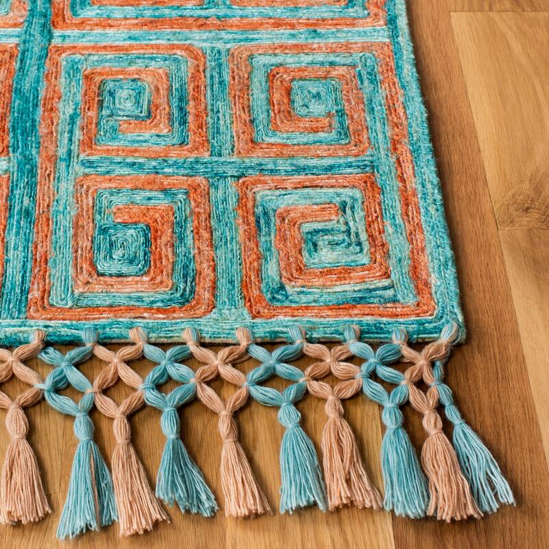 SAFAVIEH Handmade Sahara Alia Silk Tassel Rug