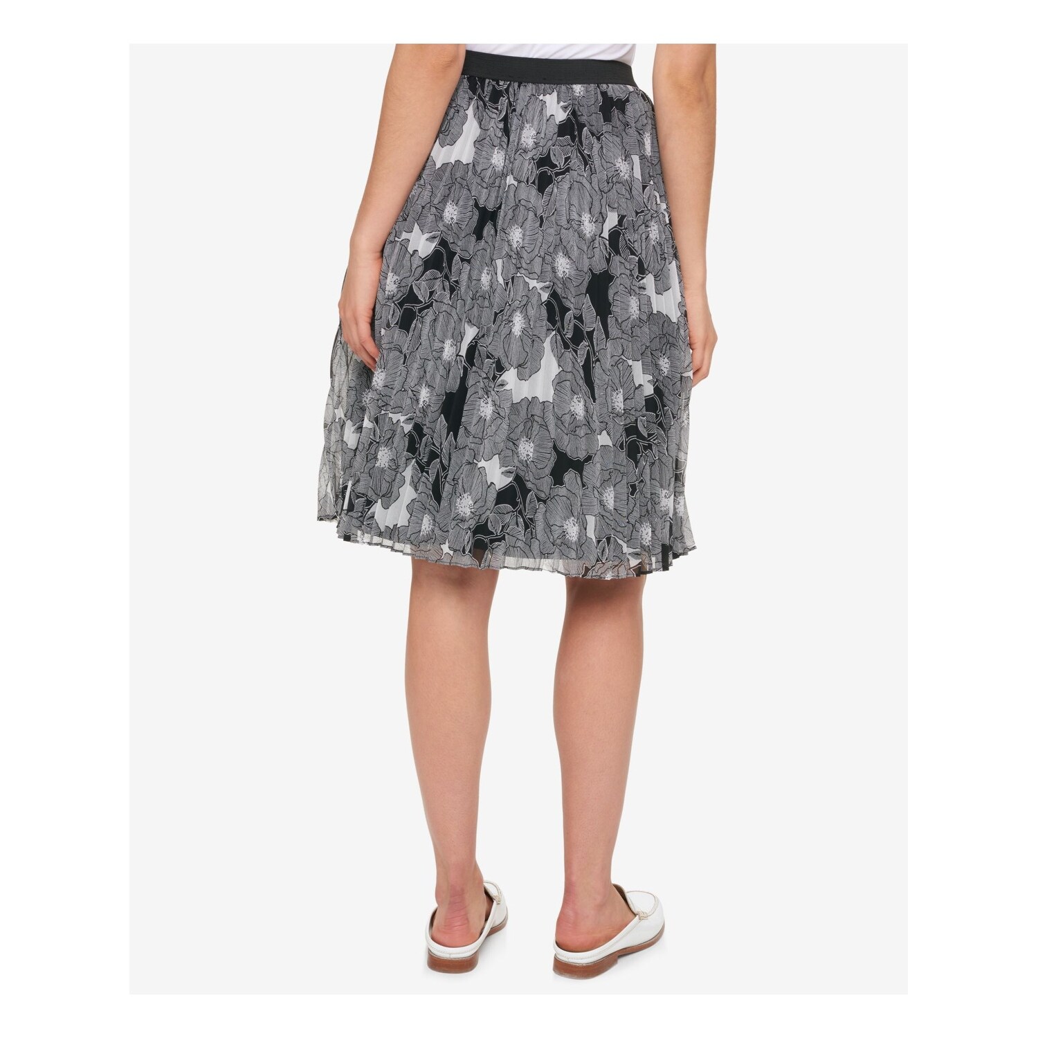 Shop Tommy Hilfiger Black Below The Knee Accordion Pleat Skirt Size Xs Overstock 30162601 As there are many different ways to make it look subtle and classy. overstock com