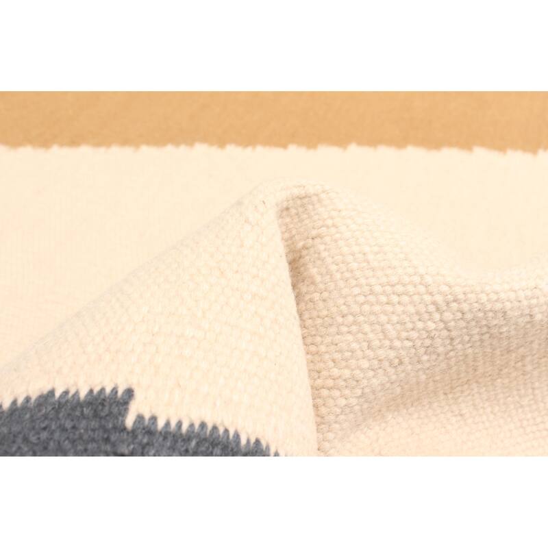 ECARPETGALLERY Flat-Weave Ankara FW Cream Wool Kilim - 3'11 x 5'10