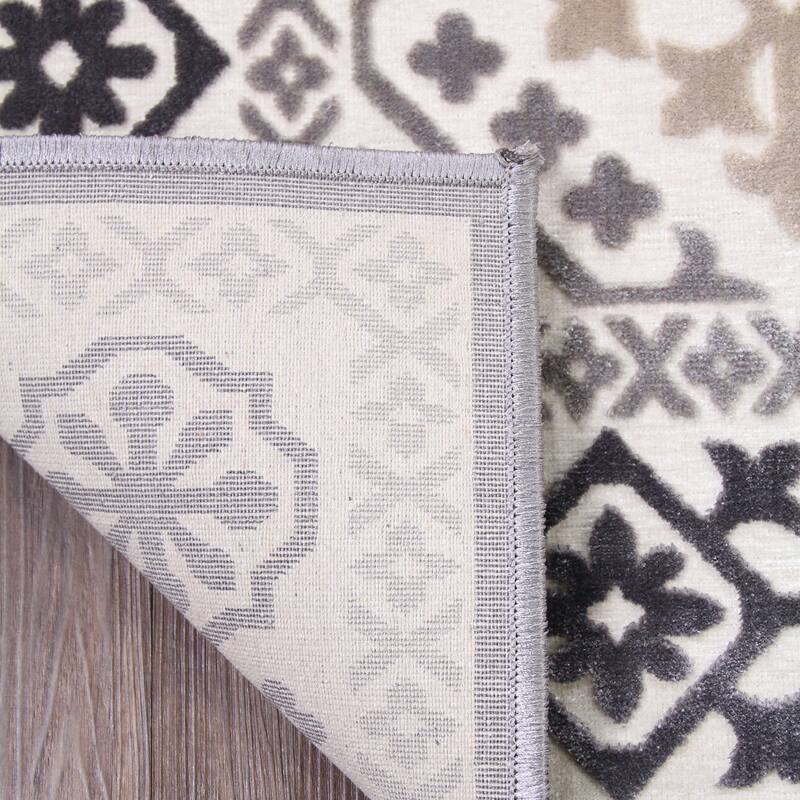 Superior Floral Medallion Sculpted High-Low Pile Polyester Area Rug