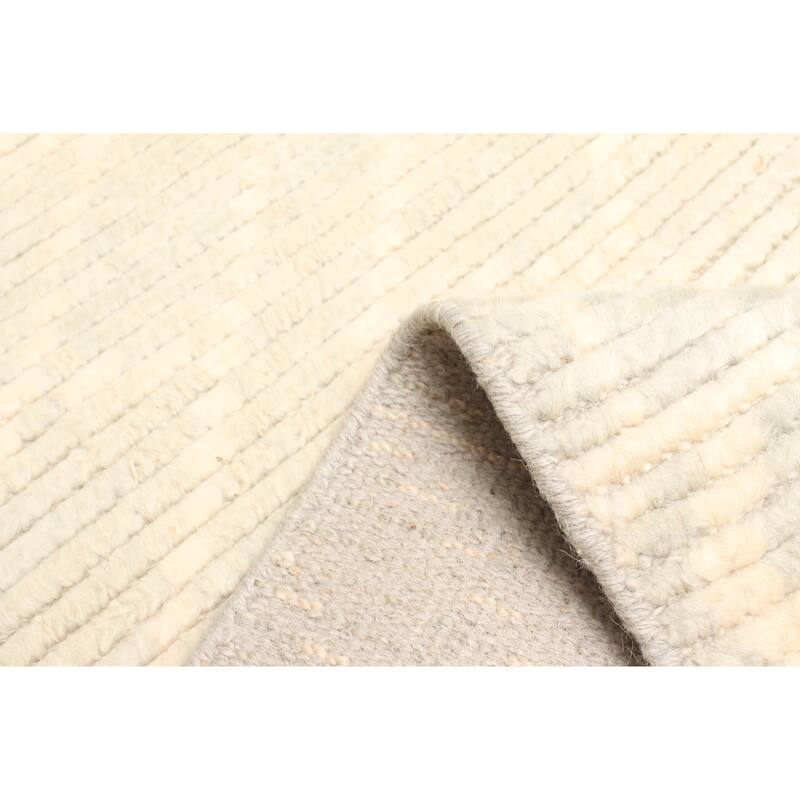 ECARPETGALLERY Hand-knotted Tangier Light Green Wool Rug - 5'2 x 7'9