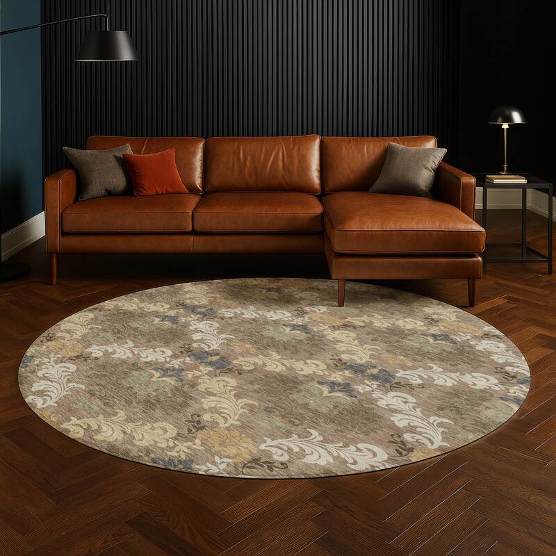 Machine Washable Indoor/ Outdoor Damask Patna Chantille Rug