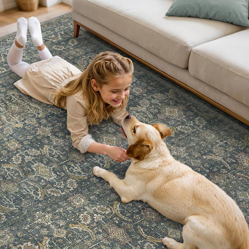 Mcow Grace Muted Floral Low Pile Non-Slip Machine Washable Area Rug