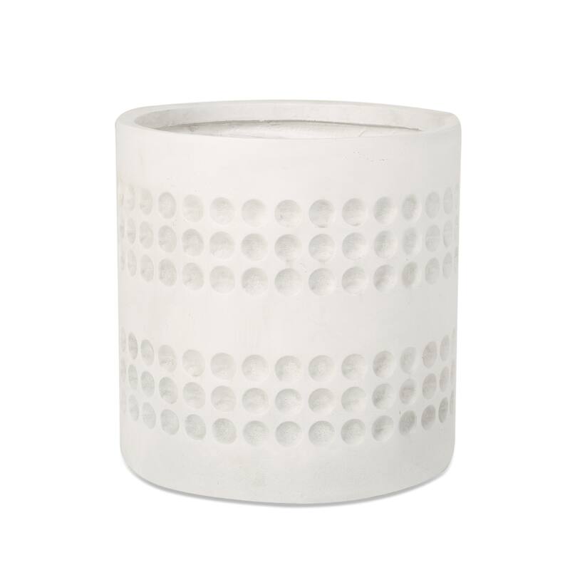 Flower pot，PLANTER，This garden urn planter allows for variation in height in your garden area
