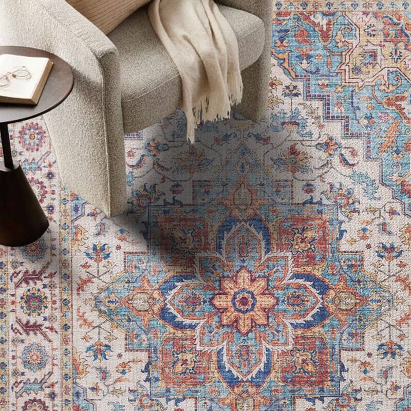 Bohemia Indoor/Outdoor Handmade Classic Perslan Area Rug - 6' x 7'