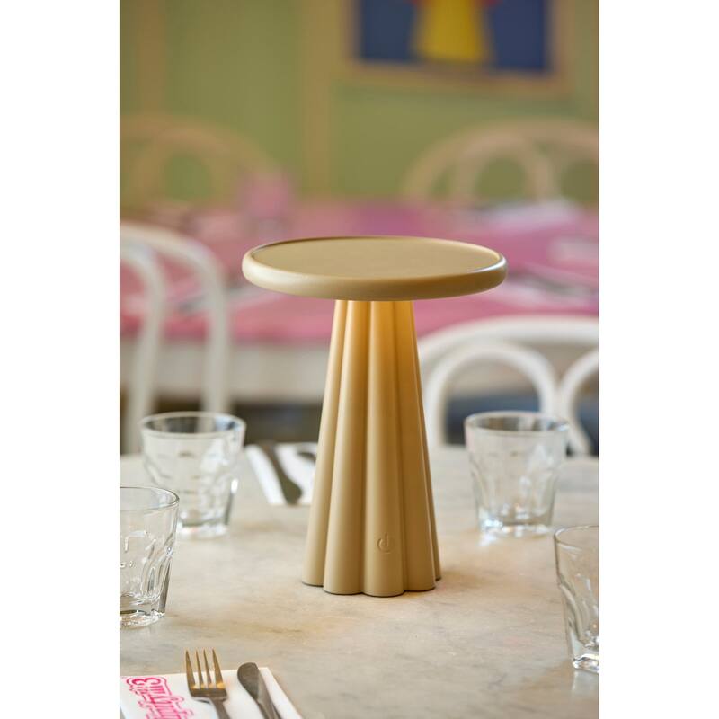 Mattie Cordless LED Table Lamp