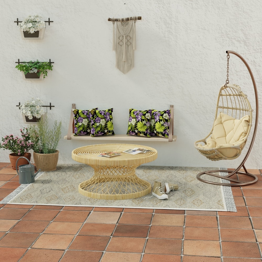 17" x 17" Outdoor Throw Pillow - Set of 2 - 17'' L x 17'' W x 5'' H