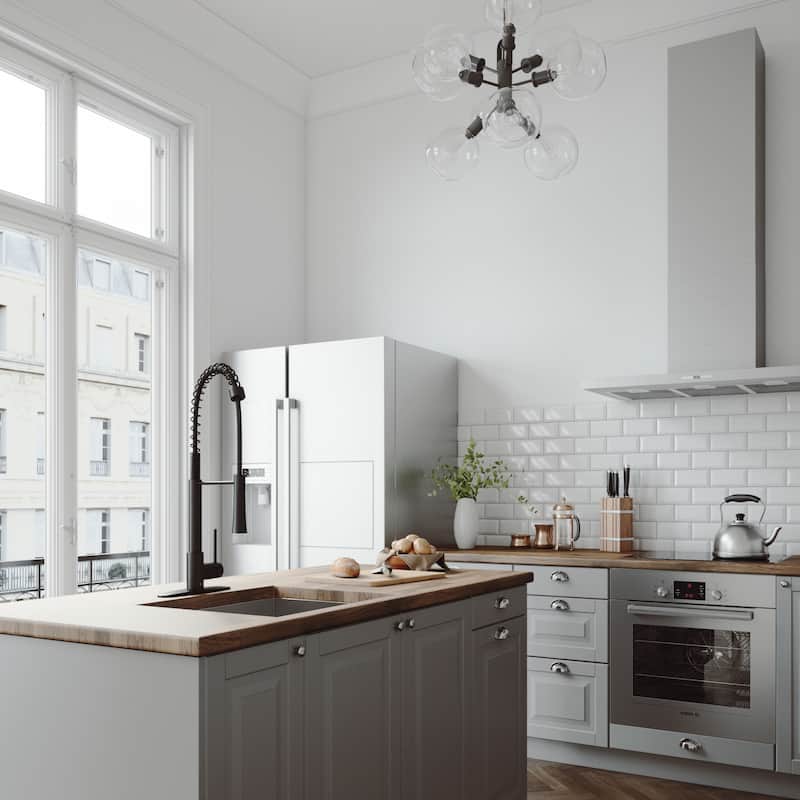 VIGO Laurelton 22" H Single Handle Pull-Down Sprayer Kitchen Faucet