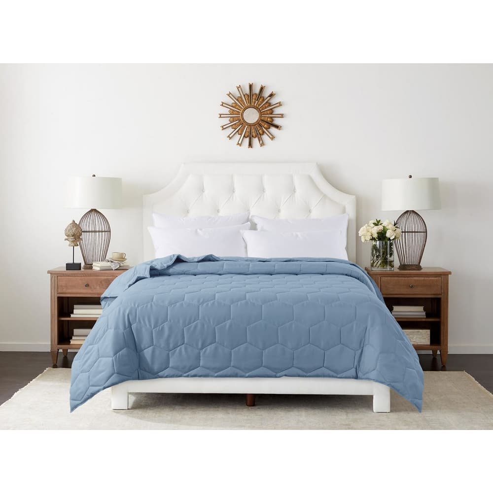 Honeycomb Stitch Down Alternative Blanket