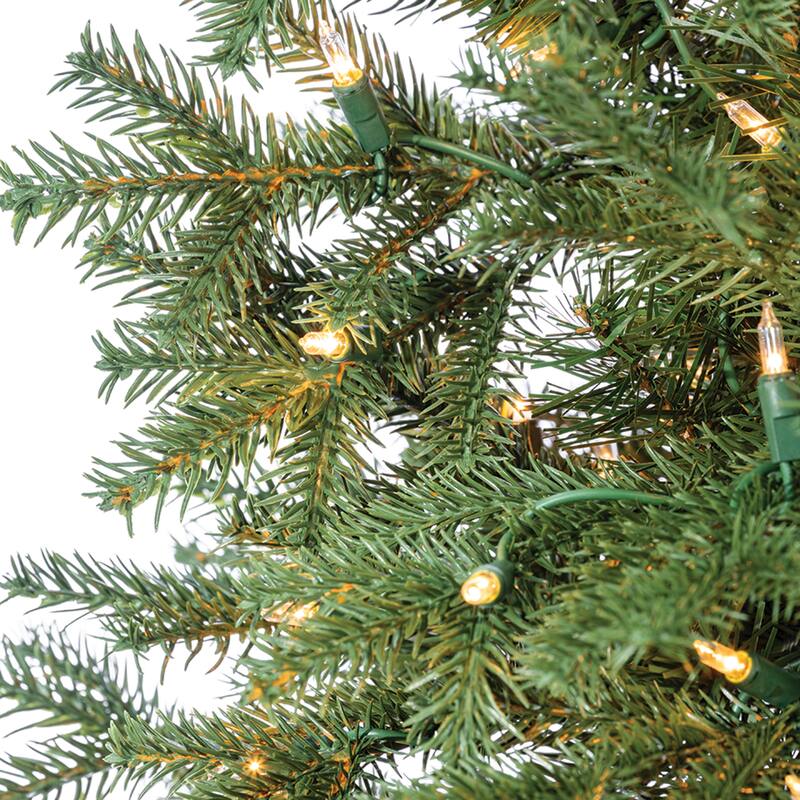 10 Foot Pre Lit Natural Cut Pine Tree with 950 Clear White Lights