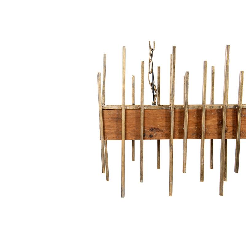 Rustic Wood and Metal Rod Chandelier