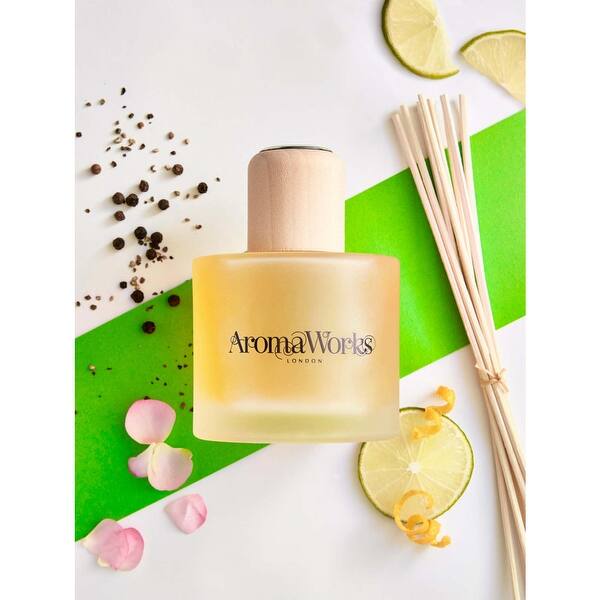 AromaWorks Light Range - Spearmint & Lime Reed Diffuser 200ml AromaWorks Light Range - Spearmint & Lime Reed Diffuser 200ml