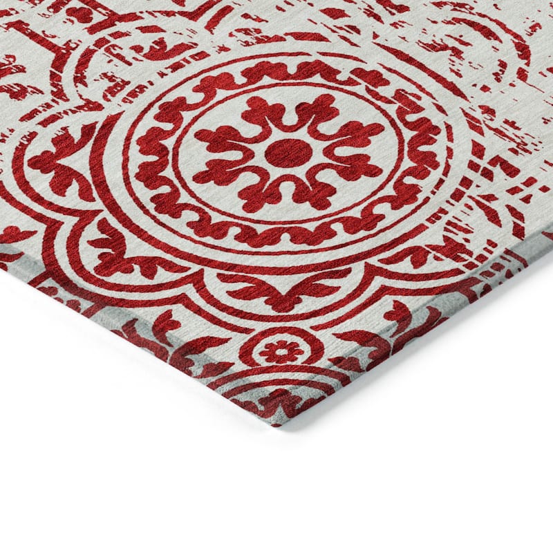 Machine Washable Indoor/ Outdoor Chantille Suzani Vintage Rug