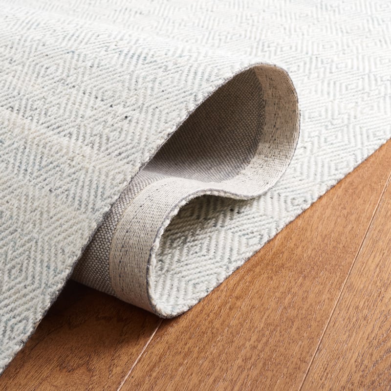 Martha Stewart by SAFAVIEH Madelon Geometric Wool Rug