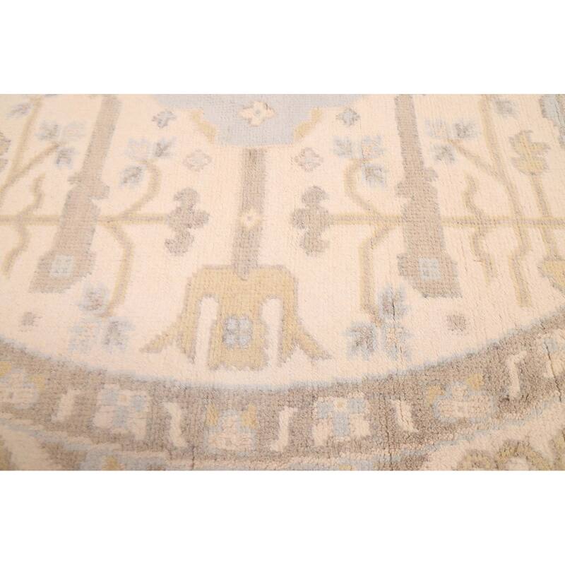 ECARPETGALLERY Hand-knotted Royal Oushak Ivory Wool Rug - 8'0 x 7'9