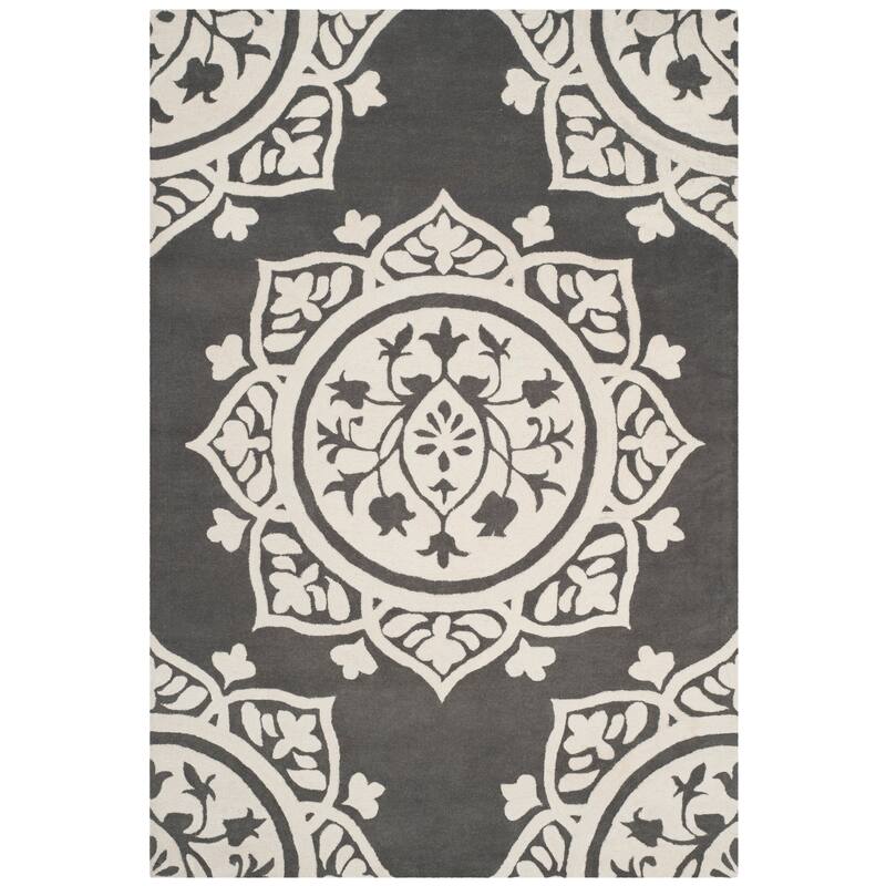 SAFAVIEH Handmade Bella Naina Modern Floral Wool Rug