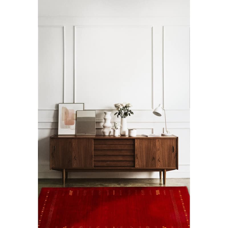 Kashkuli Gabbeh Red Rug 3'11" x 5'10" - 3'11 x 5'10