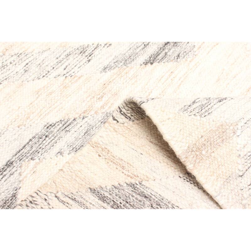 ECARPETGALLERY Flat-Weave Ankara FW Cream Wool Kilim - 5'5 x 7'5