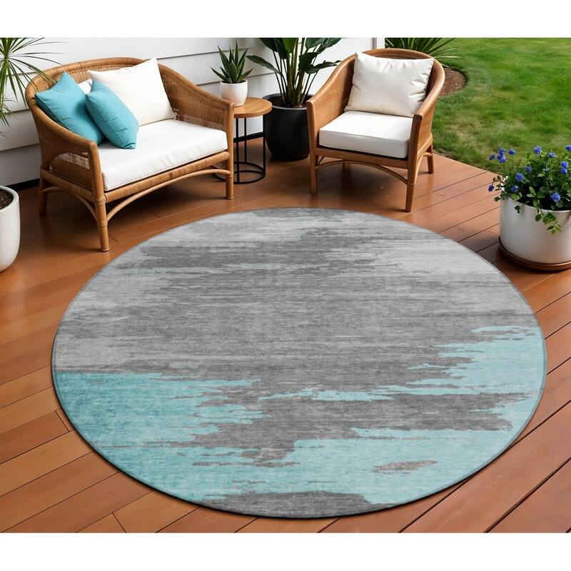 HomeRoots Abstract Transitional Rectangle Outdoor Rug - 8' Round