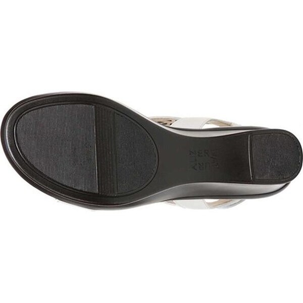 naturalizer veda wedge sandal