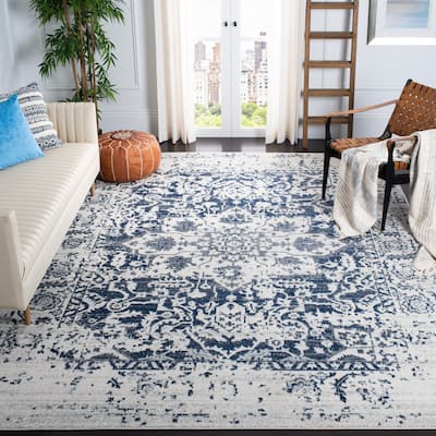 SAFAVIEH Madison Delois Medallion Rustic Farmhouse Distressed Rug