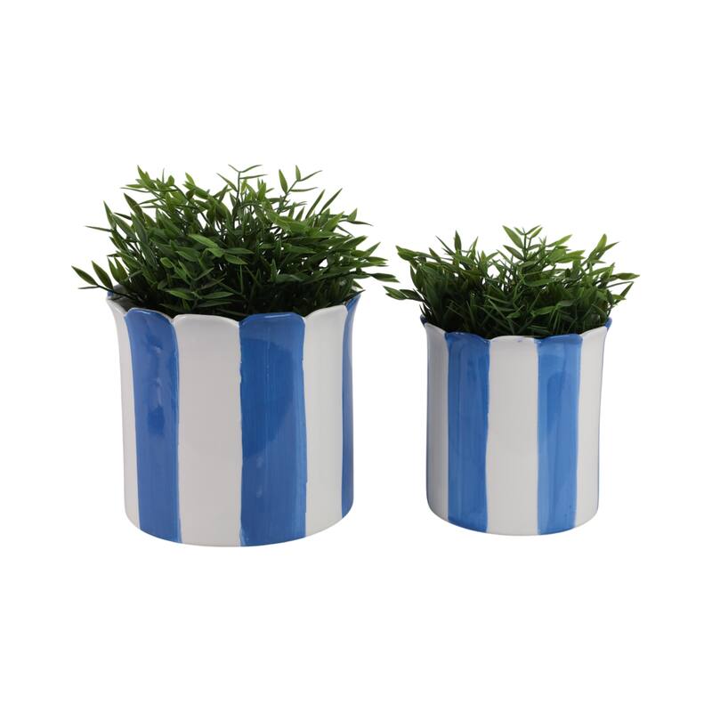 Ceramic Planter Scalloped Edge and Vertical Textured Design (Set of 2) - 8" x 8" x 7"