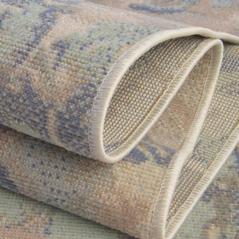 Country & Floral Heloise Collection Area Rug