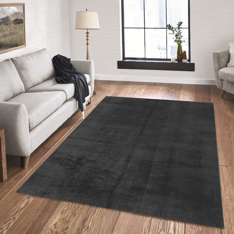 Gertmenian Cadence Tonee Plush Polyester Solid Color Non-Slip Shag Indoor Area Rug - 6'6"x 9' - Charcoal