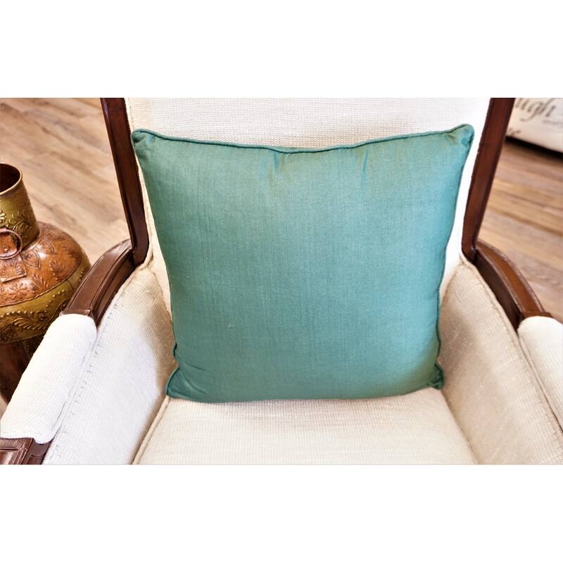 Home&Manor Premium Silk Throw Pillow 18" Green