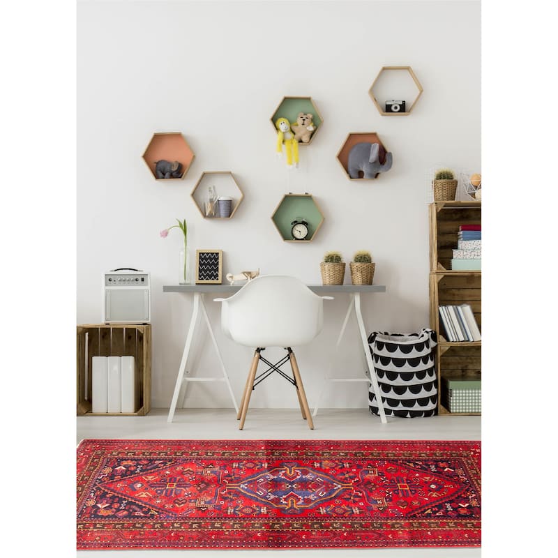 ECARPETGALLERY Hand-knotted Andelz Red Wool Rug - 4'2 x 7'0