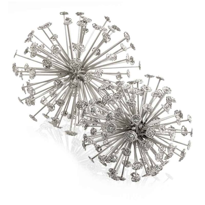 HomeRoots 6.5" X 6.5" X 6.5" Silver Starburst Spheres Set Of 2 - 6.5' X '6.5' X '6.5