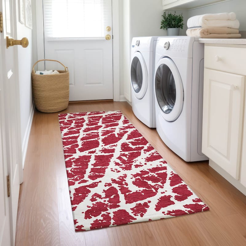 Mari Modern Art-Inspired Weather Resistant Blended Style Outdoor Rug