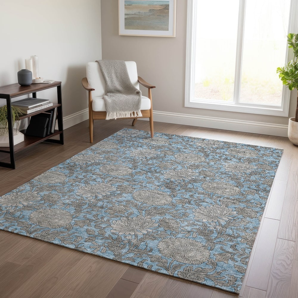 Machine Washable Indoor/ Outdoor Chantille Floral Rug