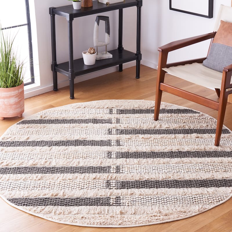 SAFAVIEH Handmade Natura Jaidyn Stripe Rug - 6' Round - Beige/Grey