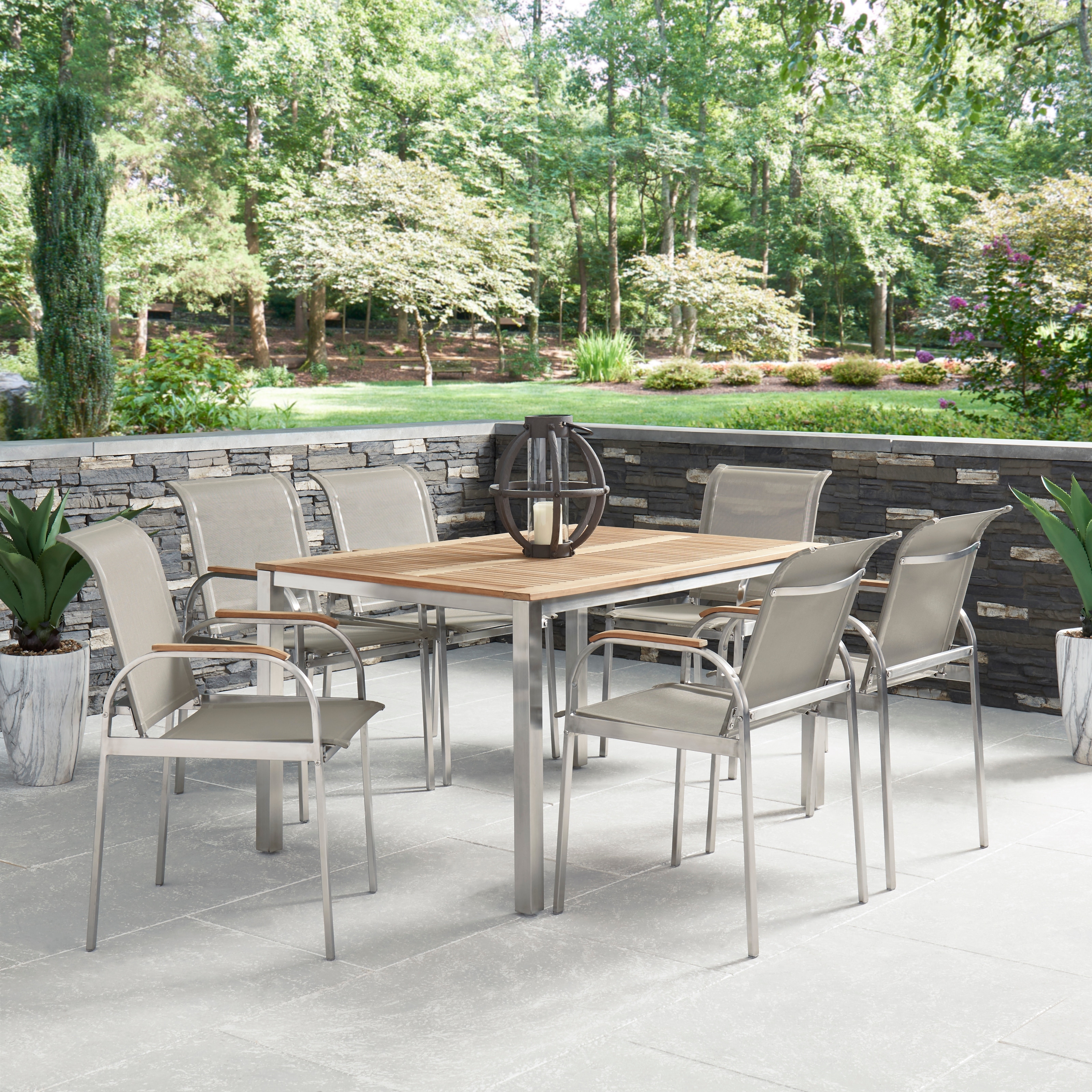 Homestyles largo round outdoor dining outlet table