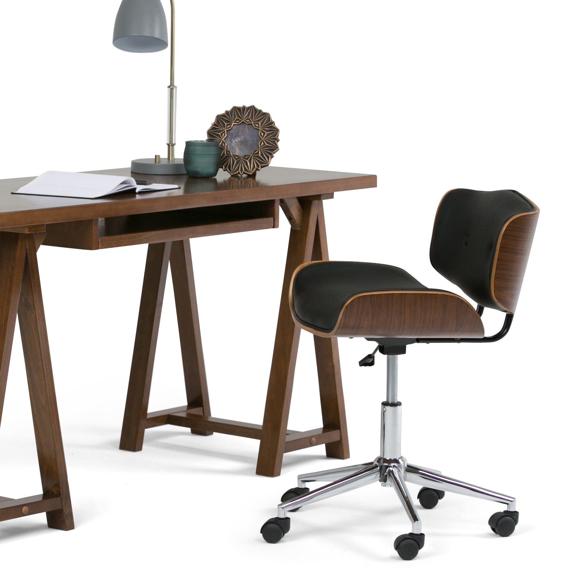 WYNDENHALL Perry Swivel Adjustable Executive Computer Bentwood