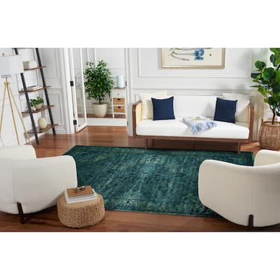 SAFAVIEH Vintage Lenna Oriental Distressed Viscose Rug