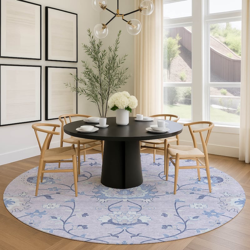 Machine Washable Indoor/ Outdoor Traditional Serena Chantille Rug