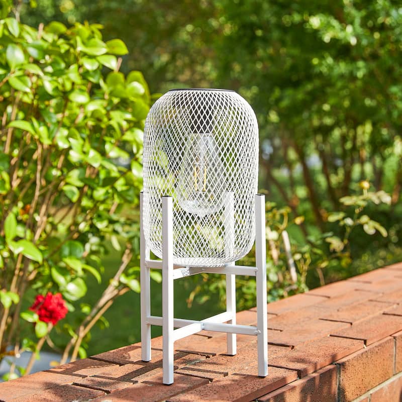 Glitzhome Metal Mesh Solar Powered Waterproof Outdoor Lanterns with Stand