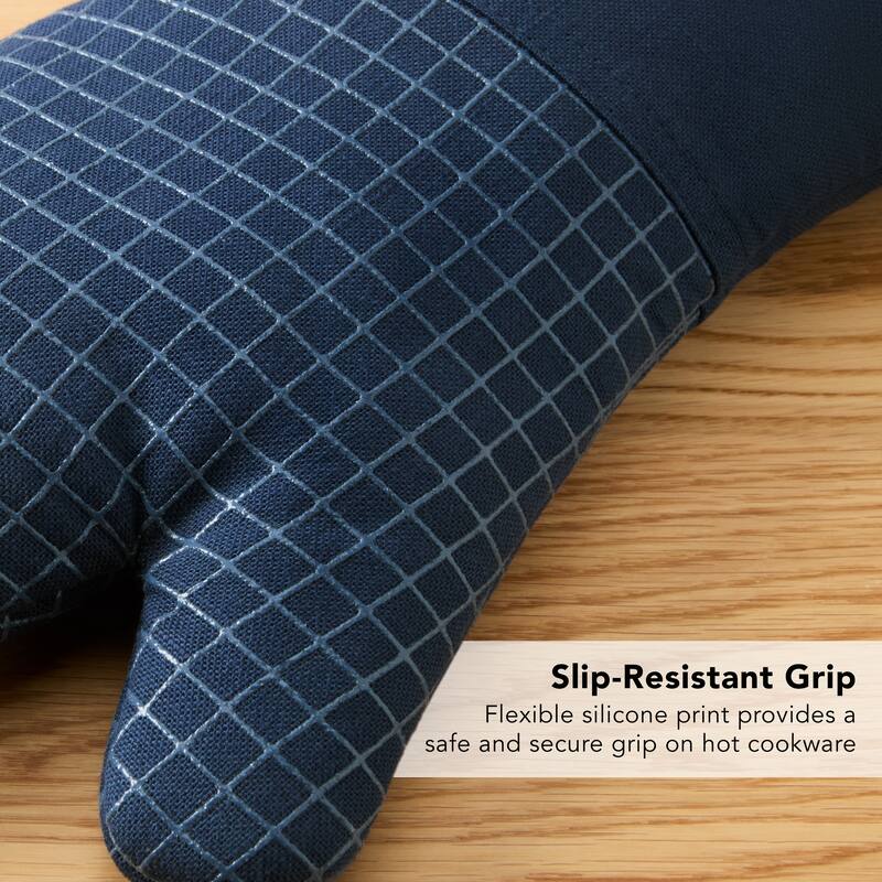 KITCHENAID Gourmet Series Gridlines Oven Mitts 2-Pack Set, Heat Resistant up to 600°F, Soft Silicone Grip, Magnetic Cuff