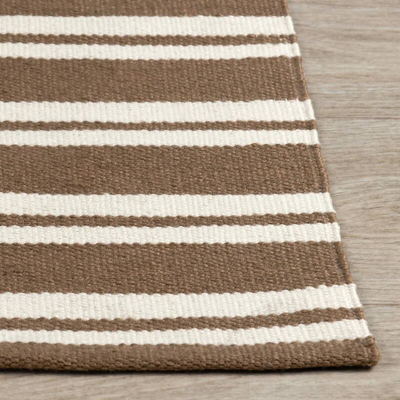 Villa by Classic Home Palma Hand Woven Performance Fabric Rug