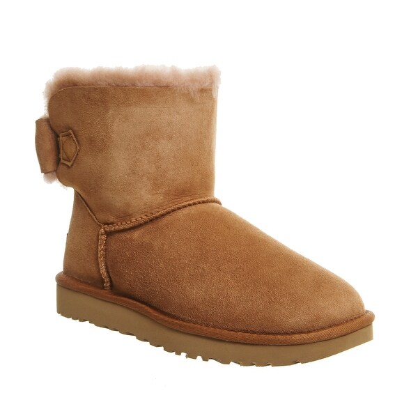 ugg naveah boots