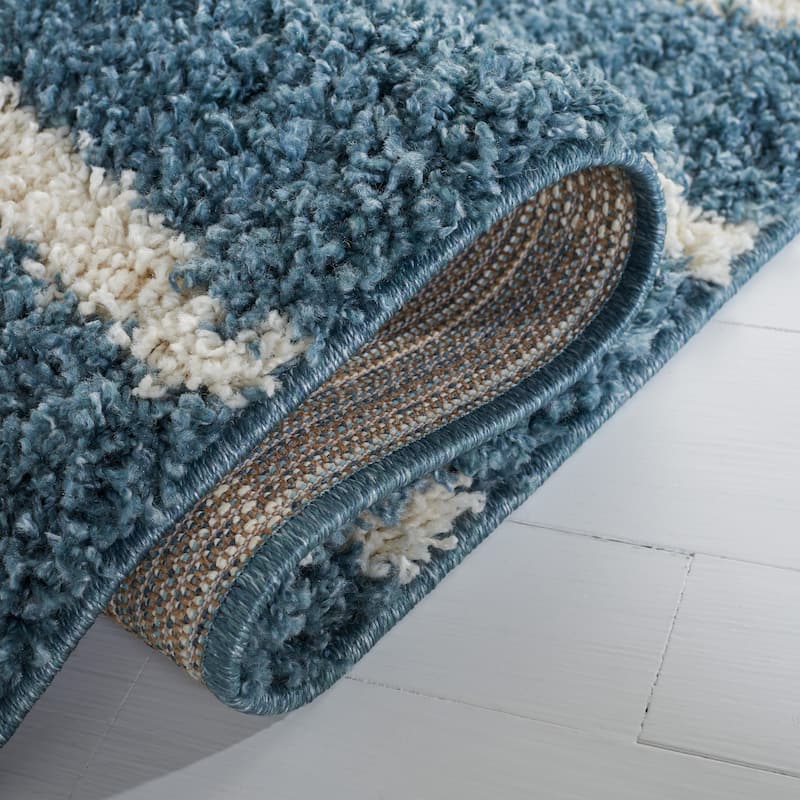 SAFAVIEH Venus Shag Bergny 1.75-inch Thick Rug