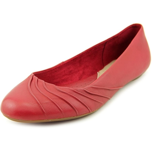 Hush Puppies Zella Chaste Women Round Toe Leather Flats