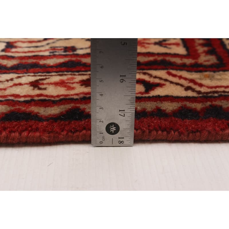 Andelz Red Rug 3'4" x 4'10" - 3'4 x 4'10