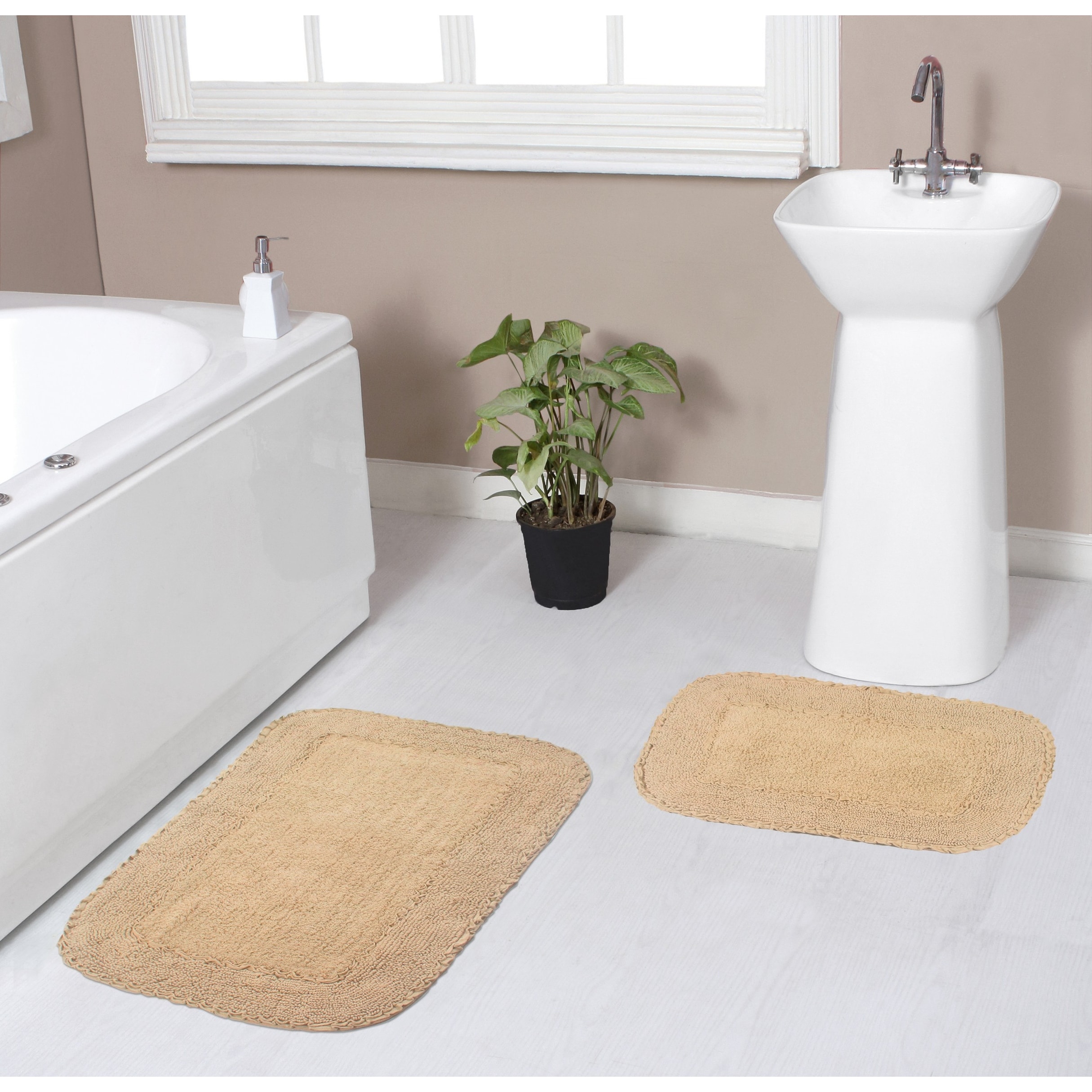 21 x 34 Solid Color Bathroom Rugs and Bath Mats - Bed Bath & Beyond