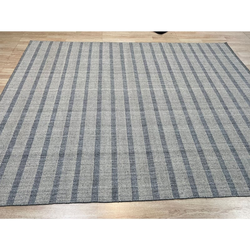 Hand-Knotted Wool Handloom Rug, 6' x 9', White/Gray Area Rug, Stylish Soft Texture for Modern Interiors - L