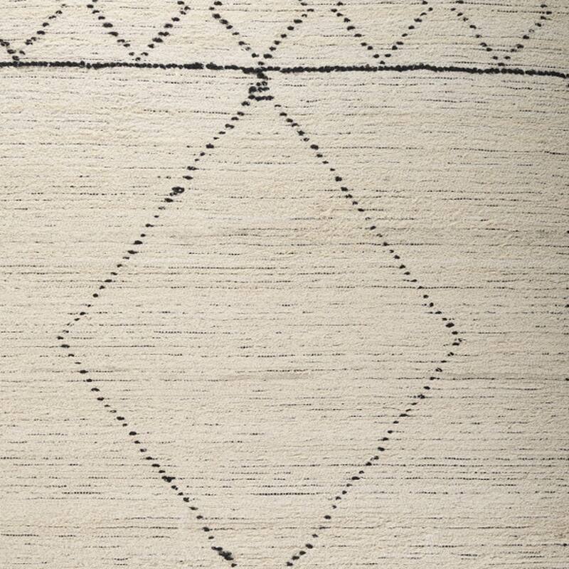 HomeRoots Geometric Modern Rectangle Area Rug - 120 in. x 96 in. x 0.4 in.